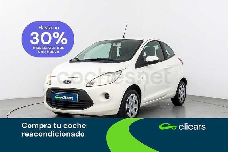 Usado Ford Ka Trend 69 CV (50 kW) 2016 Blanco Berlina
