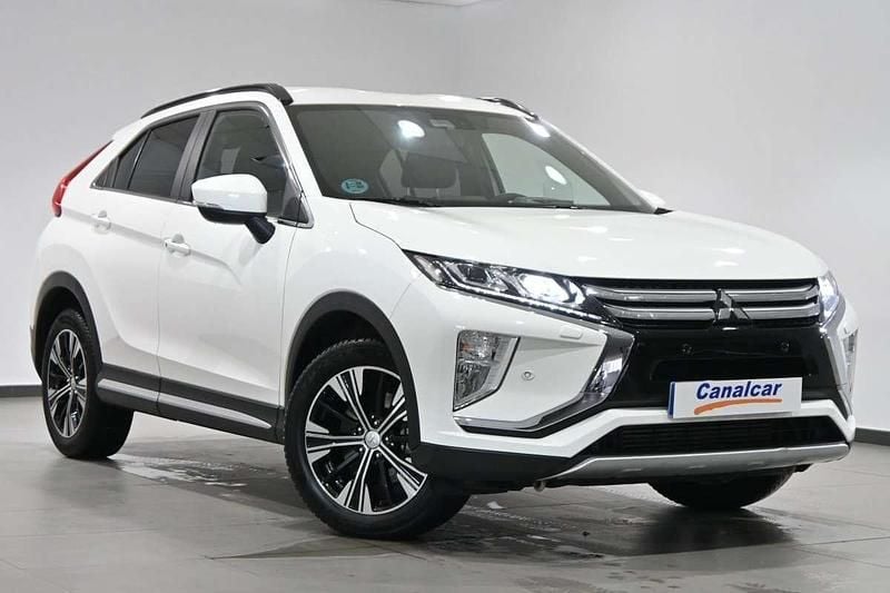 Usado Mitsubishi Eclipse Cross Motion 163 CV (119 kW) 2021 Blanco SUV