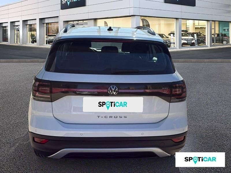 Usado VW T-Cross Advance 110 CV (80 kW) 2021 Blanco SUV