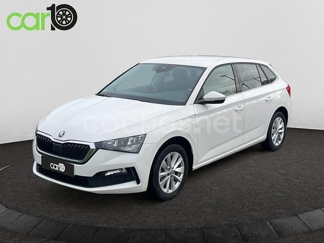 Blanco Usado 2023 Skoda 110 R Ambition Berlina | 13.990 € (Precio justo) - Imagen 1/4