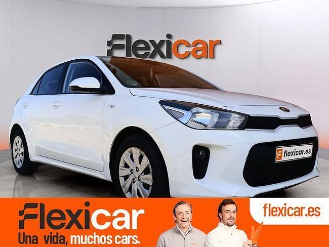 Usado Kia Rio 84 CV (61 kW) 2018 Blanco