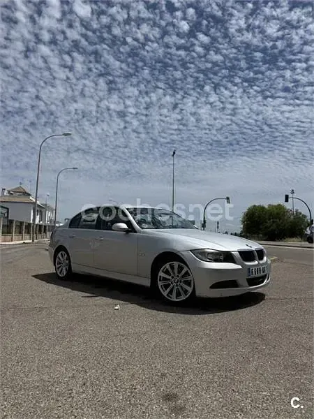 Usado BMW 320 163 CV (119 kW) 2005 Gris / plata Berlina
