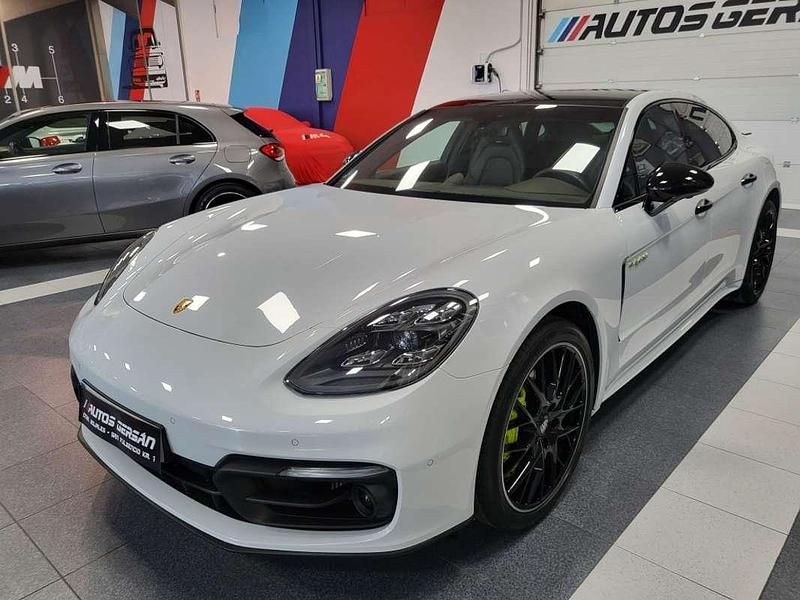 Usado Porsche Panamera 4 462 CV (339 kW) 2022 Blanco Berlina