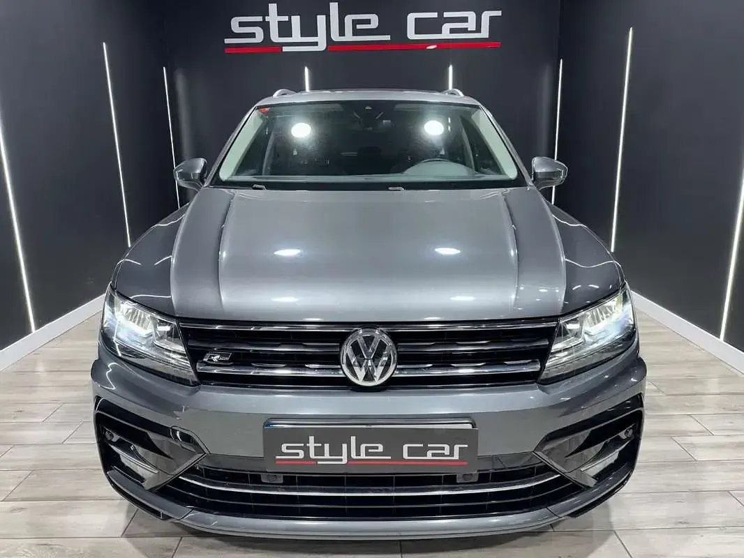 Usado VW Tiguan Sport 150 CV (110 kW) 2019 Gris SUV