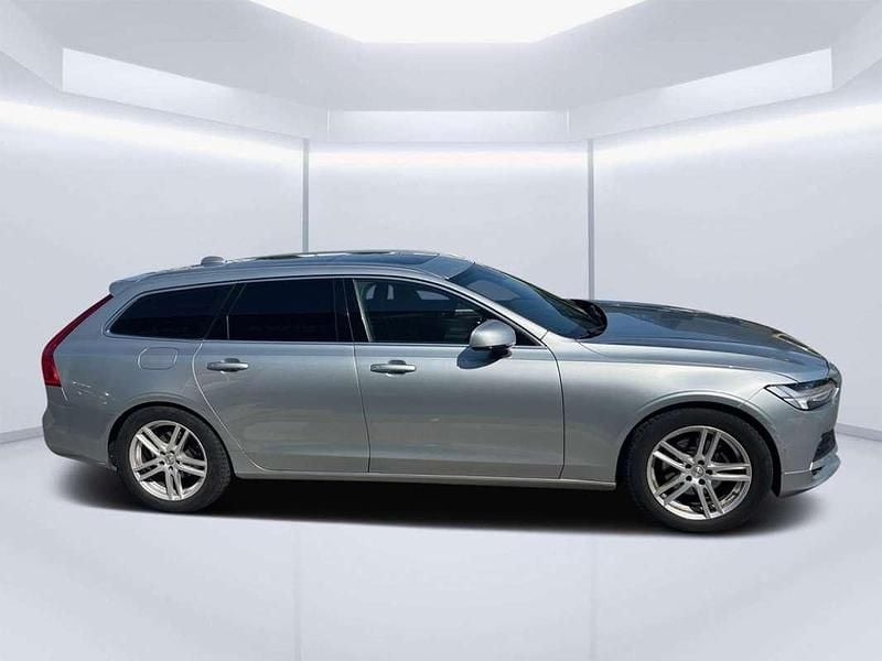 Usado Volvo V90 Momentum 190 CV (139 kW) 2017 Gris Familiar