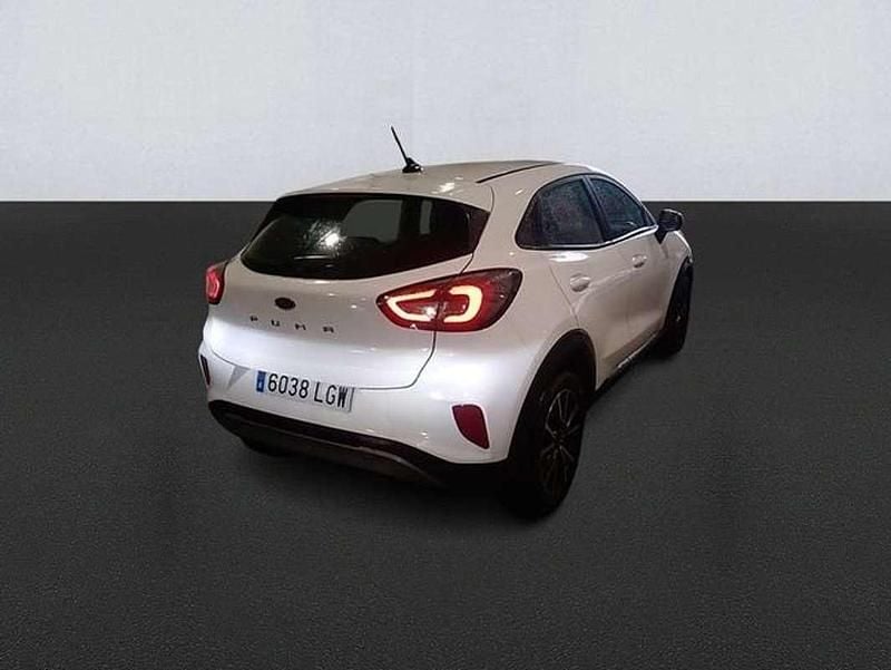 Usado Ford Puma Titanium 125 CV (91 kW) 2020 Blanco SUV