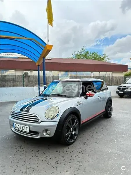 Usado Mini Cooper Clubman 136 CV (100 kW) 2015 Gris / plata Familiar