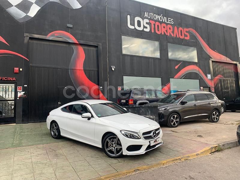 Usado Mercedes C220 170 CV (125 kW) 2017 Blanco Coupe