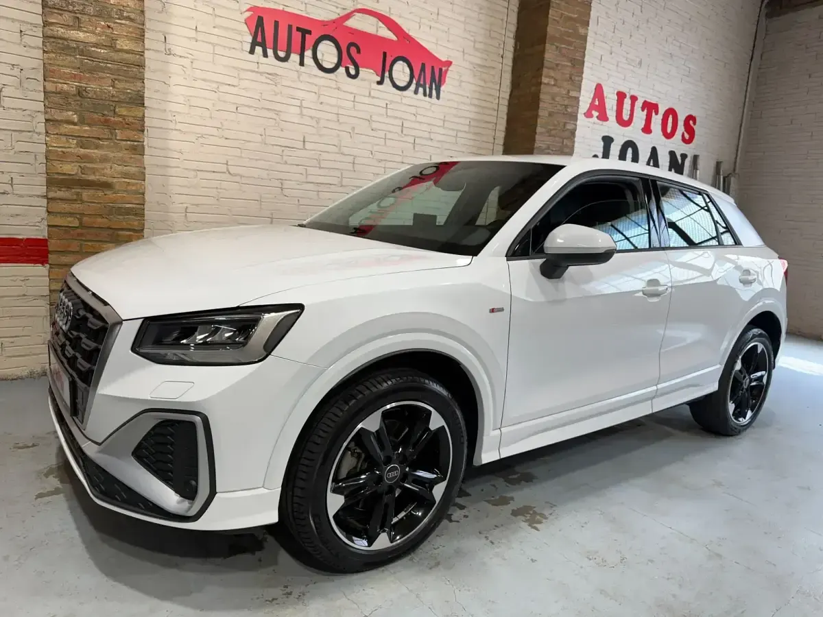 Usado Audi Q2 S-Line 150 CV (110 kW) 2024 Blanco SUV