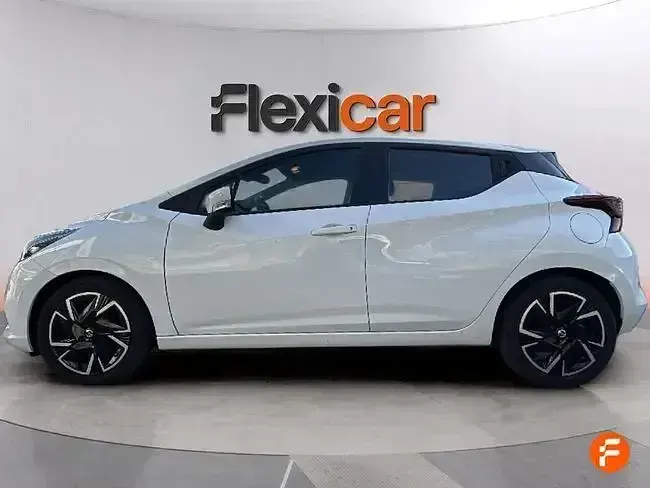 Usado Nissan Micra Acenta 92 CV (67 kW) 2022 Blanco Utilitario