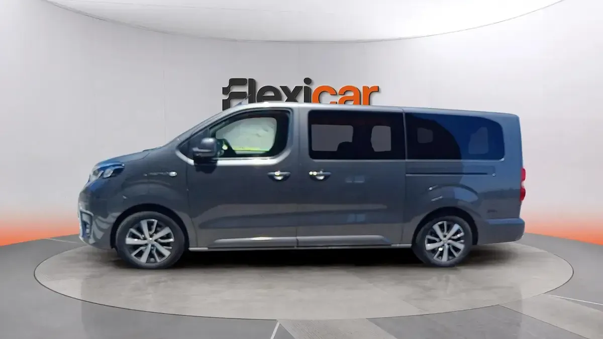 Usado Toyota Proace 91 kW (125 CV) 2022 Marrón Monovolumen