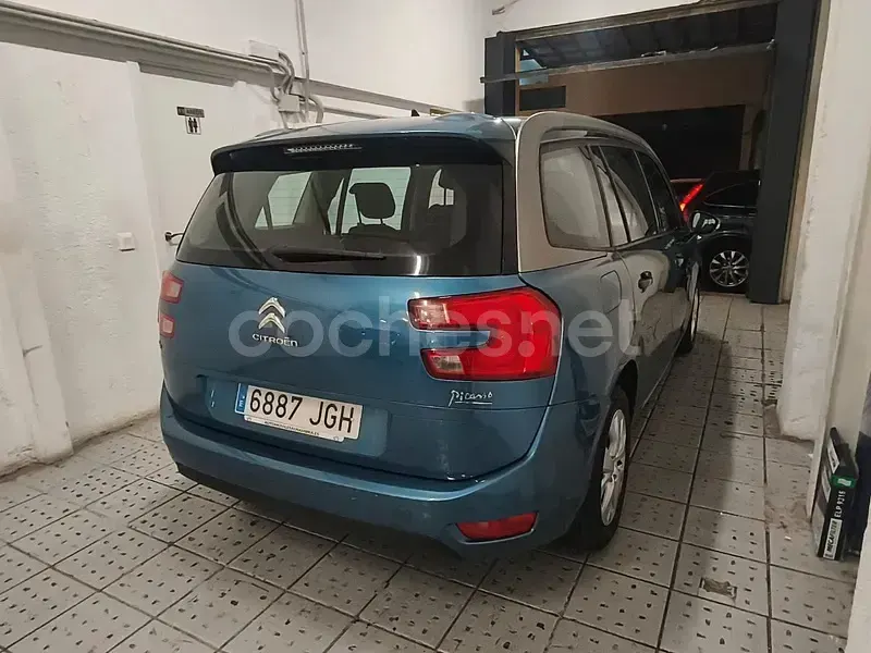 Usado Citroën Grand C4 Picasso Attraction 120 CV (88 kW) 2015 Azul Monovolumen