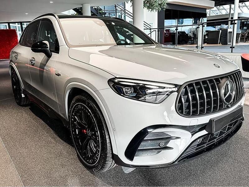 Usado Mercedes GLC63 AMG AMG 680 CV (500 kW) 2025 Gris