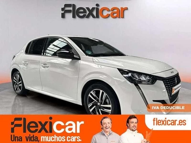 Blanco Usado 2022 Peugeot 208 Allure Utilitario | 13.990 € (Precio justo) - Imagen 1/4