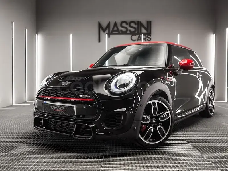 Usado Mini John Cooper Works 231 CV (169 kW) 2018 Negro Utilitario