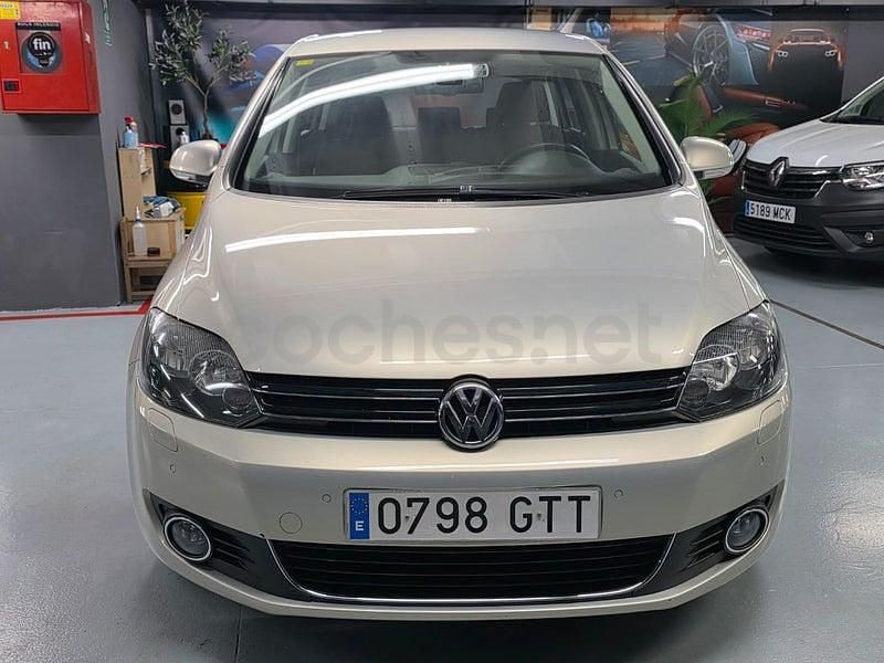 Usado VW Golf Plus Cross Sport 105 CV (77 kW) 2010 Gris / plata Monovolumen