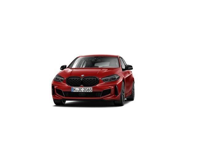 Rojo Usado 2021 BMW M135 Comfort Edition Utilitario | 38.900 € (Precio justo) - Imagen 1/4