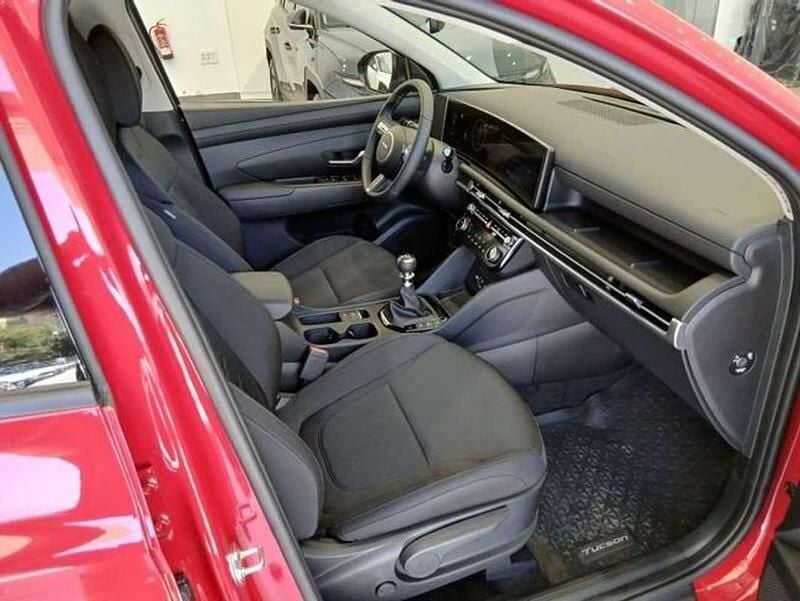 Usado Hyundai Tucson 160 CV (117 kW) 2025 Rojo SUV