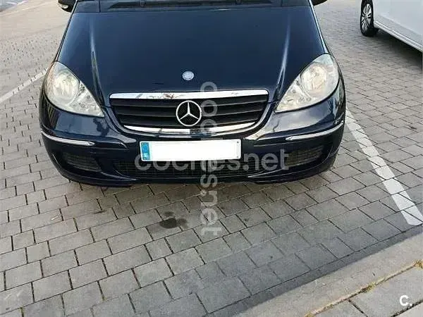 Usado Mercedes A150 Classic 95 CV (69 kW) 2007 Azul Monovolumen