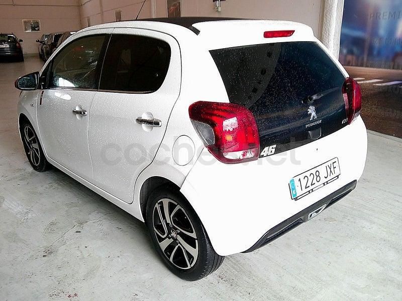 Usado Peugeot 108 Roland Garros 82 CV (60 kW) 2017 Blanco Utilitario
