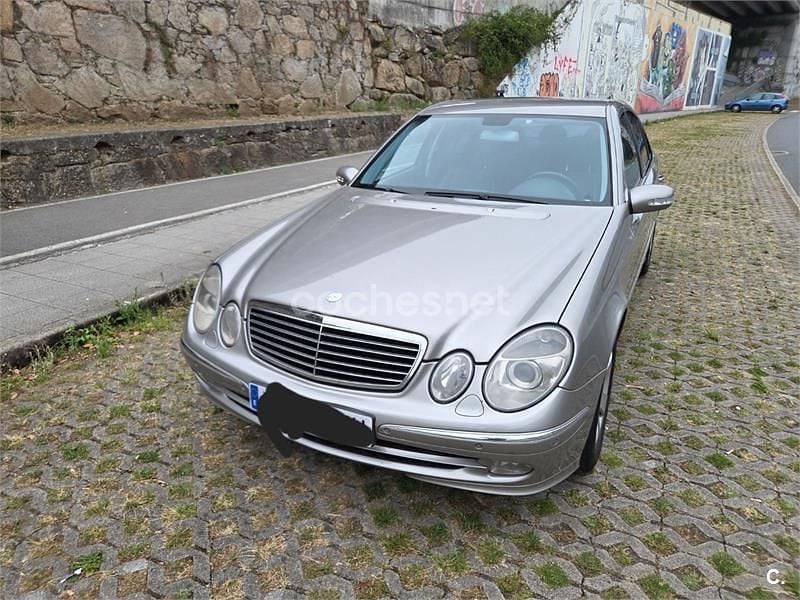 Gris / plata Usado 2004 Mercedes E320 Avantgarde Berlina | 5800 € (Precio justo) - Imagen 1/4