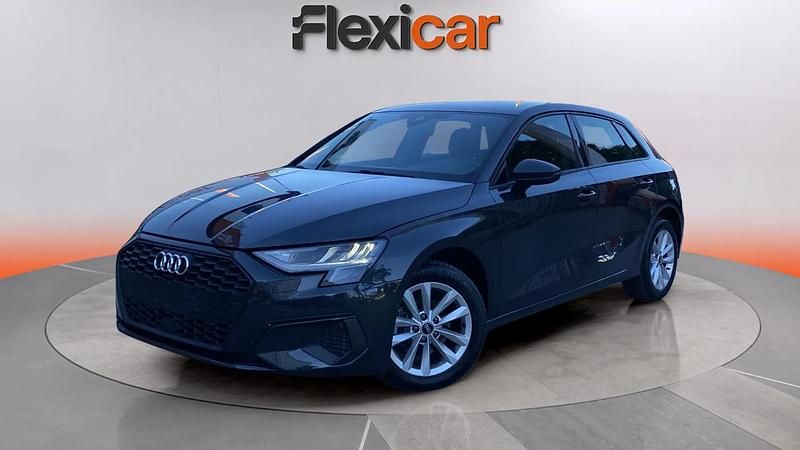 Usado Audi A3 Advanced Plus 110 CV (80 kW) 2023 Azul Berlina