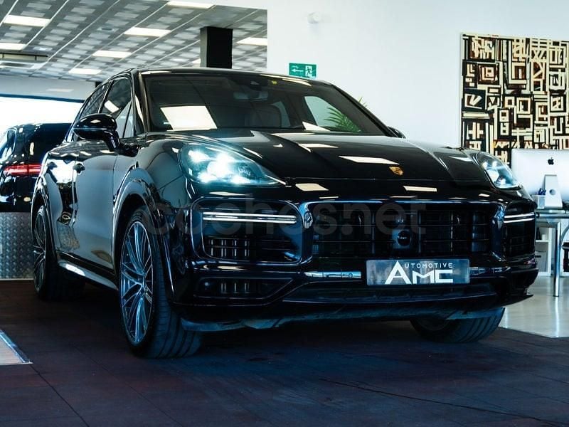 Usado Porsche Cayenne Turbo 550 CV (404 kW) 2019 Negro SUV