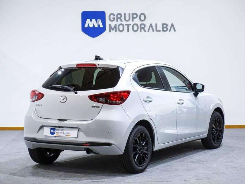 Usado Mazda 2 Homura-Line 90 CV (66 kW) 2024 Gris Utilitario