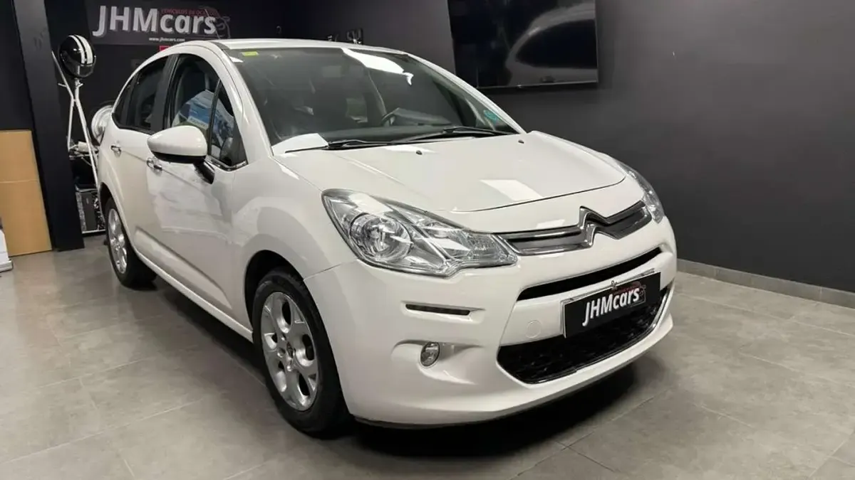 Usado Citroën C3 PureTech 68 CV (50 kW) 2015 Blanco Utilitario