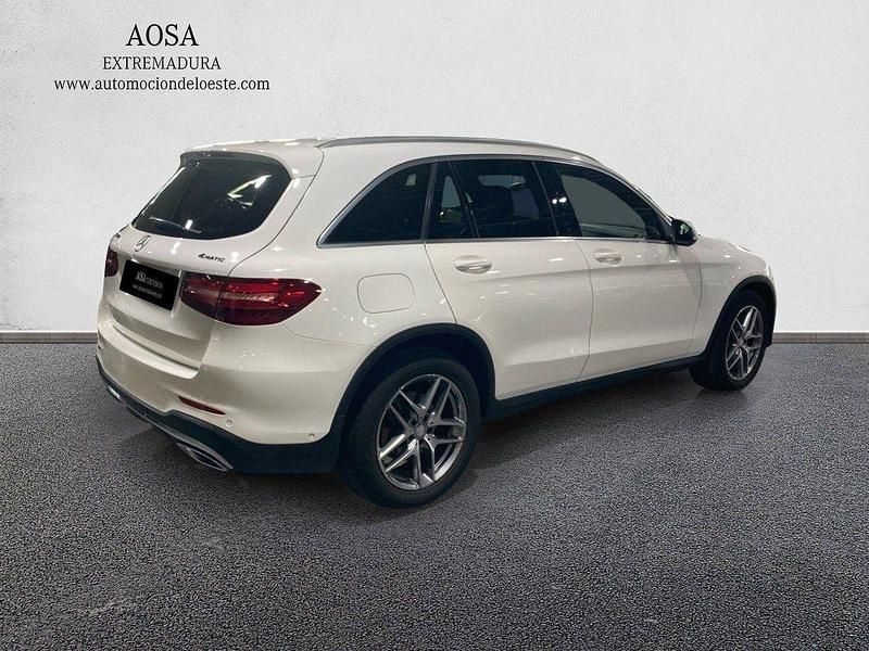 Usado Mercedes GLC250 AMG line 207 CV (152 kW) 2016 Blanco SUV