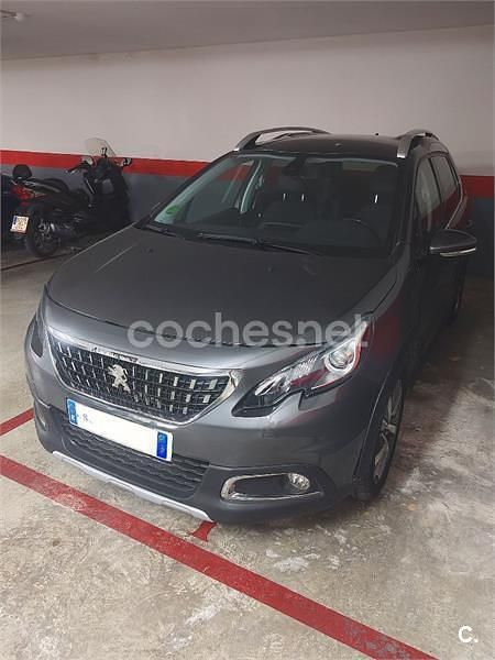 Gris / plata Usado 2017 Peugeot 2008 Allure SUV | 9500 € (Precio justo) - Imagen 1/4