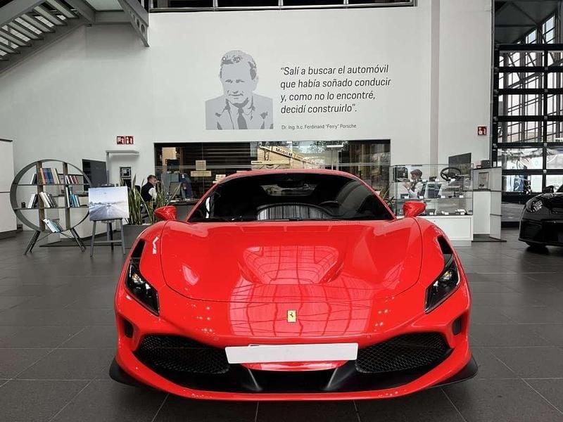 Usado Ferrari F8 721 CV (530 kW) 2020 Rojo Coupe