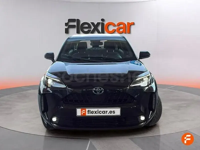 Usado Toyota Yaris Cross Active 116 CV (85 kW) 2023 Negro SUV