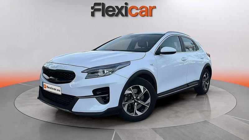 Usado Kia XCeed 120 CV (88 kW) 2022 Blanco SUV