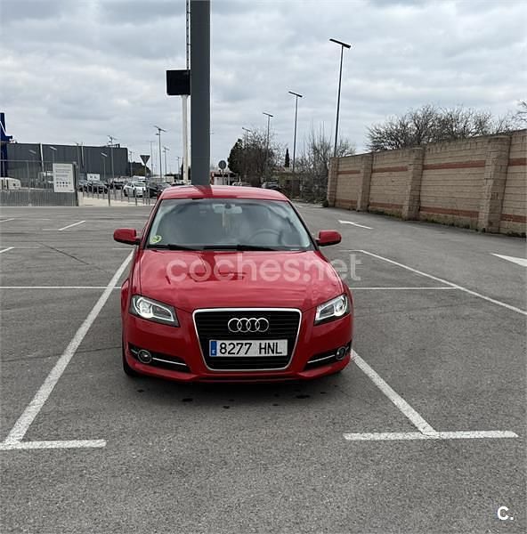 Usado Audi A3 Ambition 140 CV (102 kW) 2013 Rojo Berlina