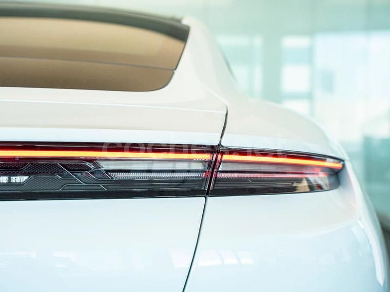 Usado Porsche Taycan 2025 Eléctrico Berlina