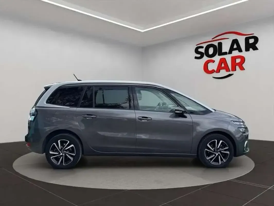 Usado Citroën C4 Feel 131 CV (96 kW) 2021 Gris Monovolumen