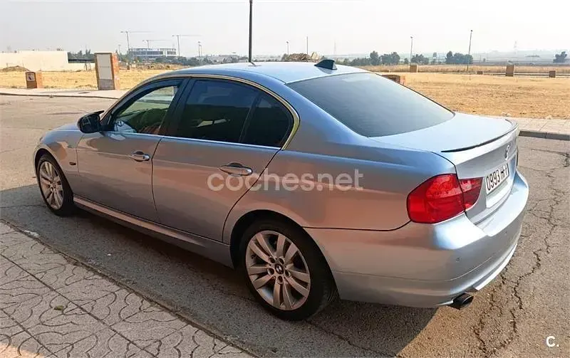 Usado BMW 320 163 CV (119 kW) 2011 Gris / plata Berlina