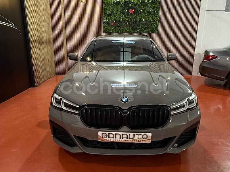 Usado BMW 520 Comfort Edition 190 CV (139 kW) 2021 Gris / plata Familiar