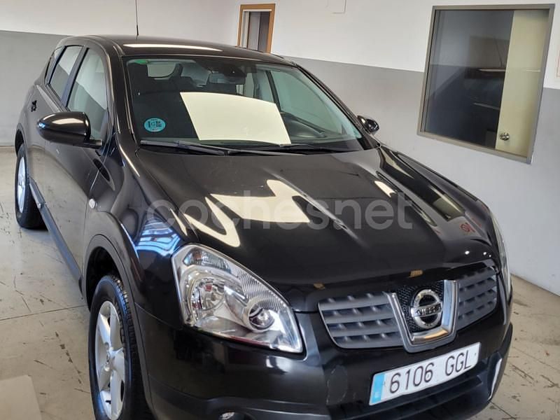 Usado Nissan Qashqai Acenta 140 CV (102 kW) 2008 Negro SUV