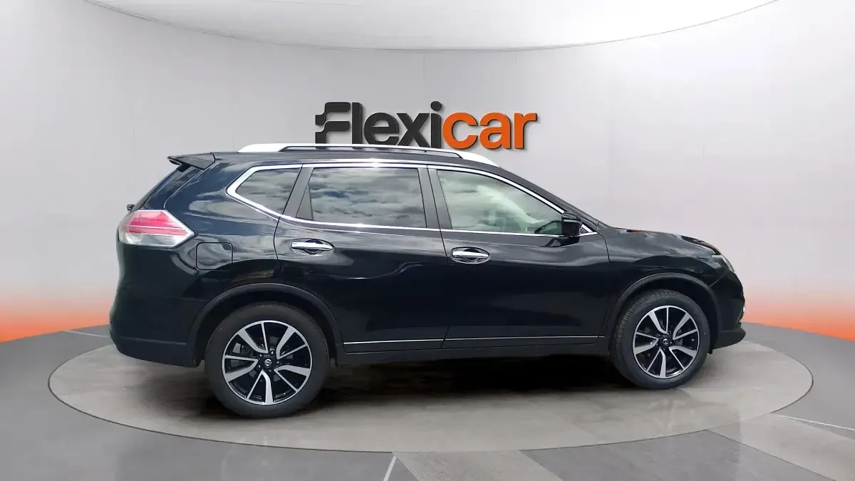 Usado Nissan X-Trail Acenta 131 CV (96 kW) 2015 Negro SUV