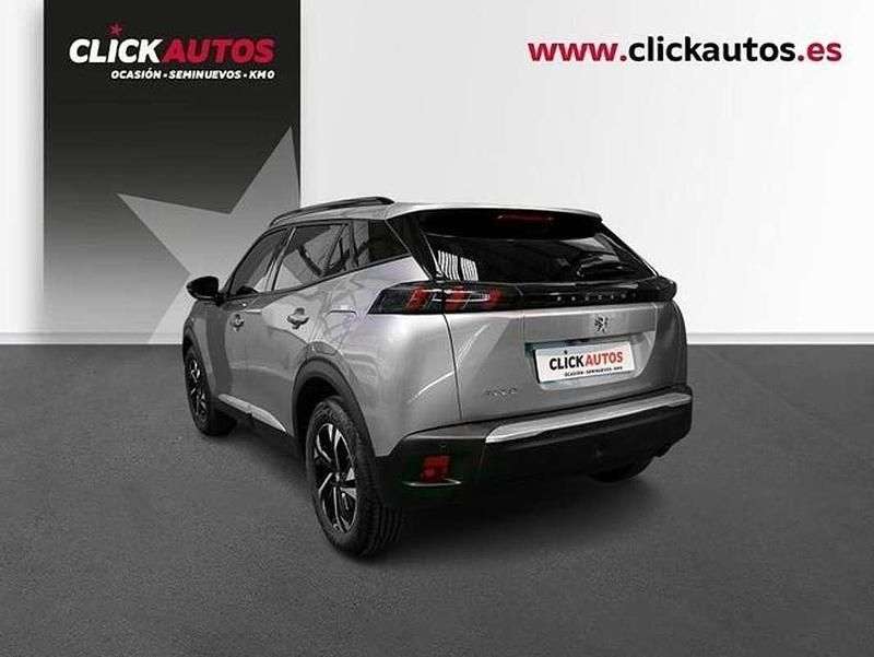 Usado Peugeot 2008 Allure 101 CV (74 kW) 2022 Gris SUV