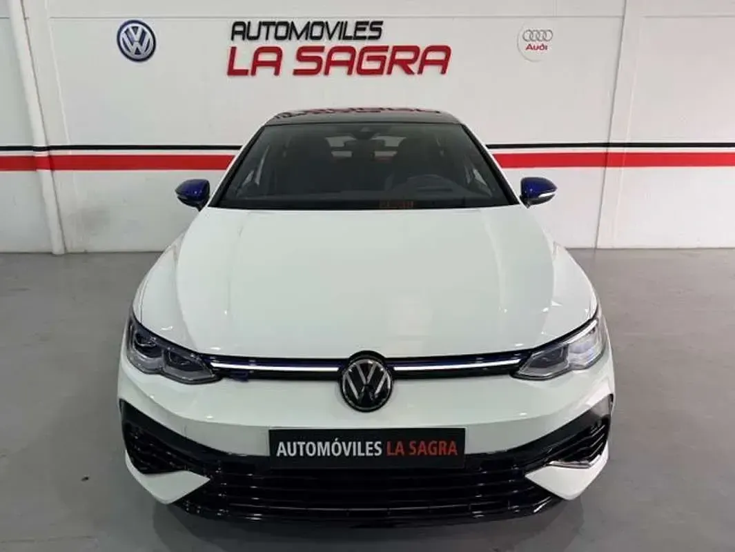 Usado VW Golf VIII 333 CV (244 kW) 2023 Blanco Utilitario