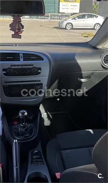 Usado Seat Leon FR 140 CV (102 kW) 2010 Negro Berlina