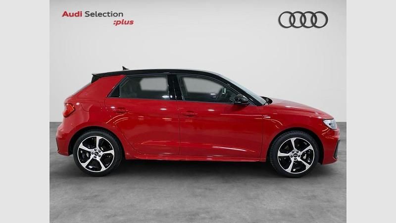 Usado Audi A1 Sportback 110 CV (80 kW) 2024 Rojo progresivo (metalizado)/techo negro mito Utilitario