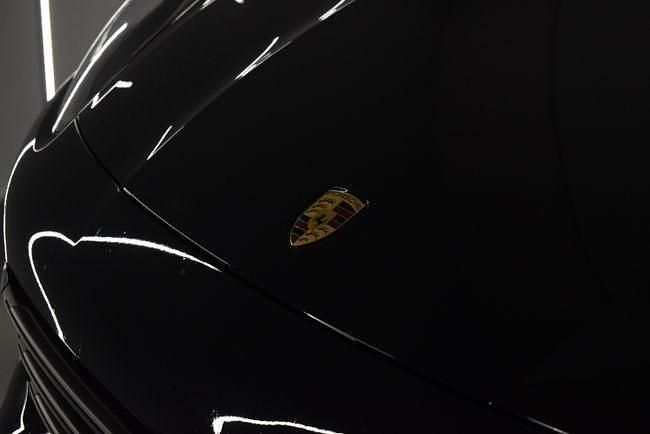 Usado Porsche Cayenne 462 CV (339 kW) 2022 Negro SUV