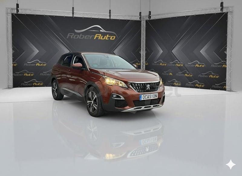 Usado Peugeot 3008 Allure 130 CV (95 kW) 2018 Marrón SUV