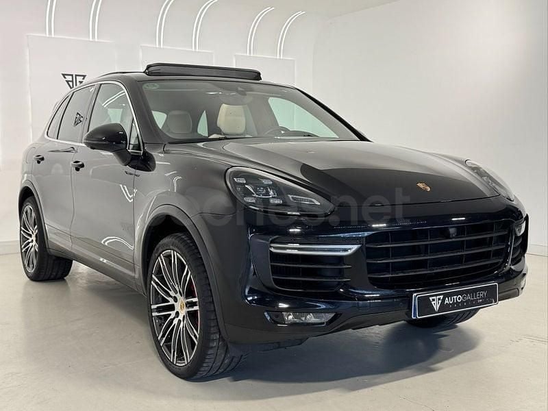 Usado Porsche Cayenne Turbo 550 CV (404 kW) 2018 Azul SUV