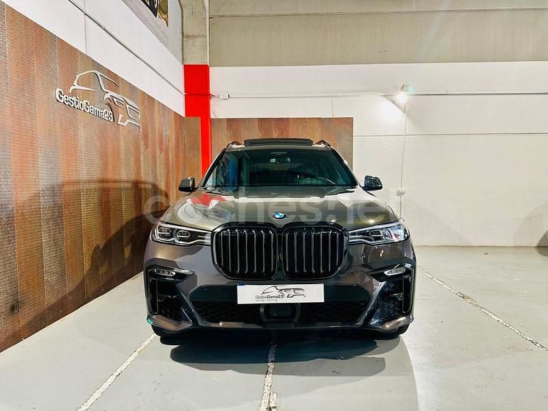 Gris / plata Usado 2021 BMW X7 Comfort Edition SUV | 76.990 € (Un poco caro) - Imagen 1/4