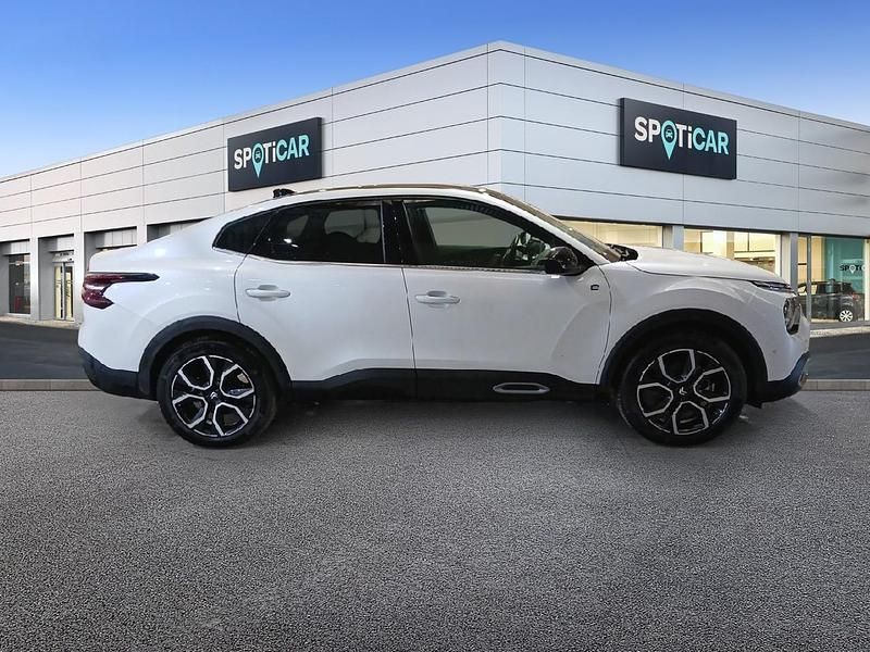 Usado Citroën e-C4 114 kW (156 CV) 2024 Blanco Berlina